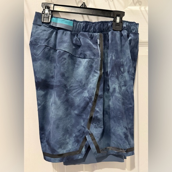 lululemon athletica Surge Shorts - Picture 1 of 9